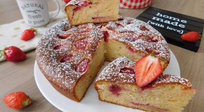 Moelleux aux fraises & yaourt grec