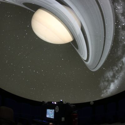 Séances de planétarium le mercredi après-midi en période scolaire