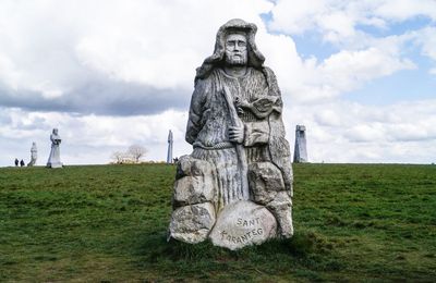 La Valée des Saints ( colline de Quénéquillec - commune de Carnoët - Côtes-d'Armor)