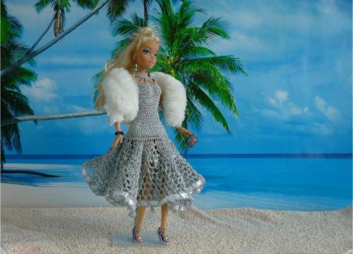 Barbie : modèle  Argence au crochet