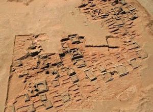 TRENTE-CINQ PYRAMIDES DÉCOUVERTES AU SOUDAN 