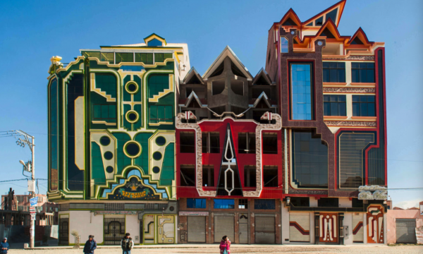 Architecture bizarre. (3)