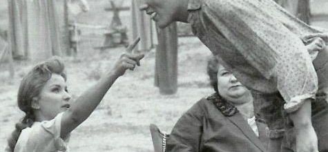 photo elvis -debra paget