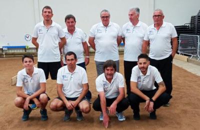Equipe Nat 4 Villeneuve de Berg, victoire 24 à 19 à domicile, contre l'équipe de Langogne