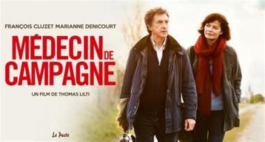 Docteurs dans un camp de gitans