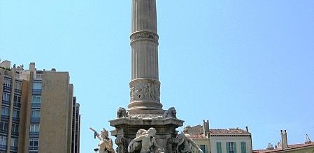 LA FONTAINE CANTINI A MARSEILLE