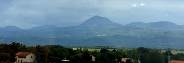 Les monts d'Auvergne ou Chaîne des Puys