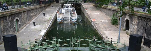 Petit nettoyage du Canal Saint-Martin