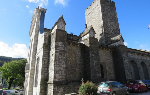 la cathédrale de St Pons de Thomières