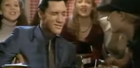 pub pizza hut elvis