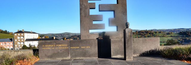 Monument Georges Pompidou - Saint-Flour