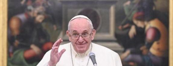 Angélus: Invitons sans peur Jésus chez nous, «la vie changera»