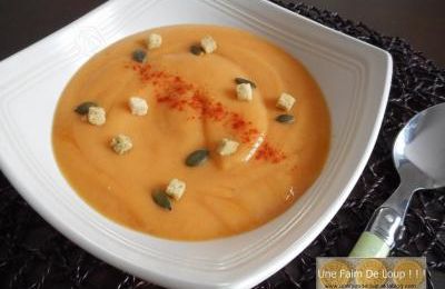 Velouté aux carottes et crème d'amande