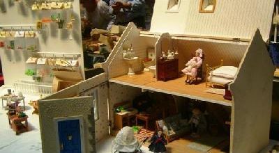 Salon de la poupée et de la miniature à Gréoux