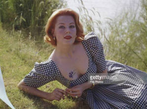 TOAST OF  THE TOWN  1er MAI 1955 (futur ED SULLIVAN SHOW)