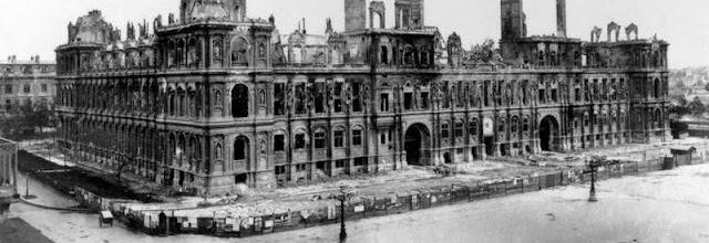 Parc Monceau : Ruine de la porte Saint-Jean