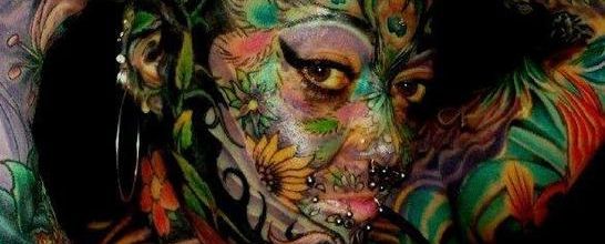 Cynthia J. Martell --> femme la plus tatouée !