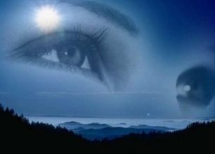 L'éclat des yeux d'une femme ... 