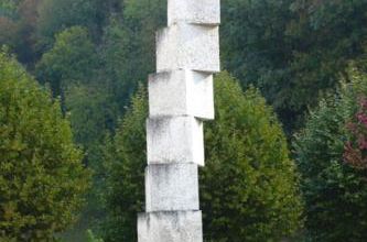 Columna Viticula - 1987 Villard Bonnot (Isère)