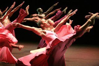 Un superbe téléfilm : "Fais danser la poussière"...