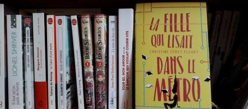 "La fille qui lisait dans le métro" de Chritine Feret-Fleury