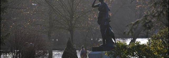 Rambouillet : Diane chasseresse par un matin d'hiver