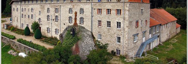 42 . Loire - Noirétable (1) - Notre Dame de l'Hermitage