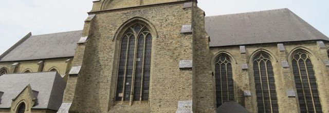 Bergues dans le 59 -2/3