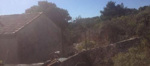Near Marseille : Maison inaccessible en milieu urbain
