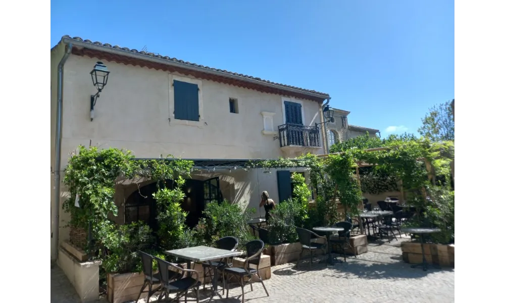 LE PARADOU (Bouches-du-Rhone - 13)