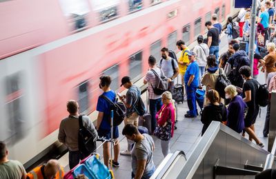 Transports en commun à petit prix : l’Allemagne va rendre la mesure permanente - Reporterre