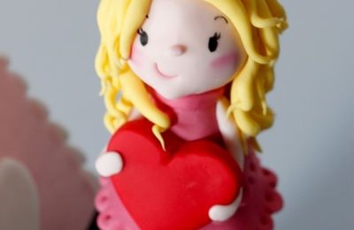 Fimo : fillette et chien