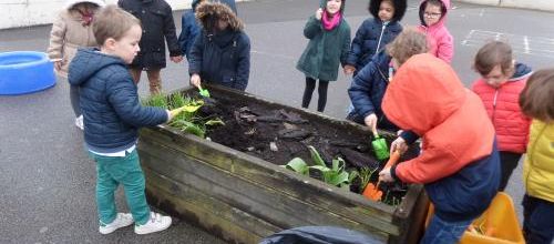 Les petits jardiniers