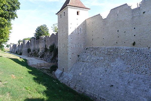 PROVINS LA MEDIEVALE