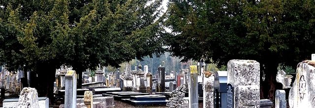 Metz / Le cimetière juif de Metz-Chambière...