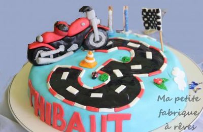 Gâteaux de fête personnalisés : idées thématiques et astuces déco