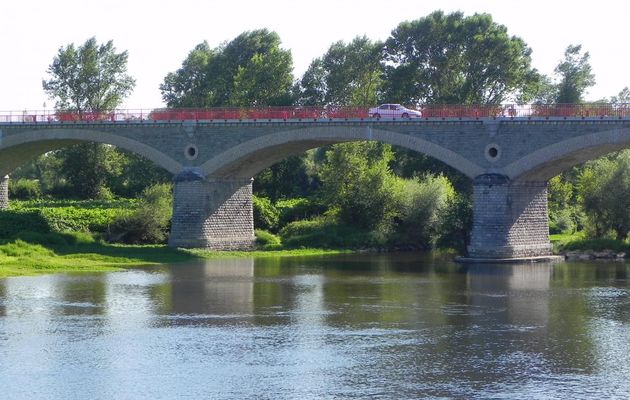 Pont en reflets 