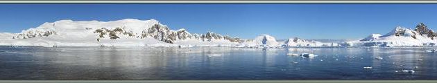 Dernier regard sur le beau panorama de Wilhelmina Bay - Péninsule Antarctique
