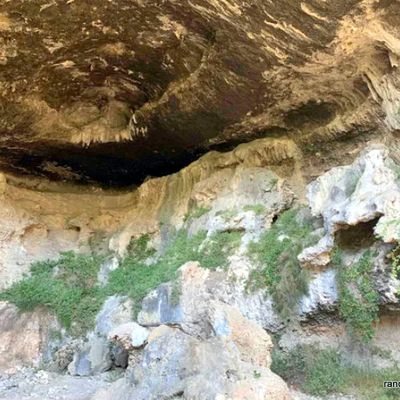 Baumes Roustan et des Eymians