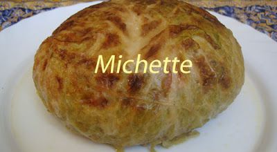 Chou farci entier aux 3 viandes et légumes, sauce tomate