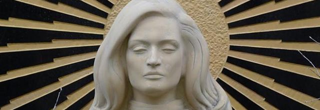 Cimetière de Montmartre : La tombe de Dalida