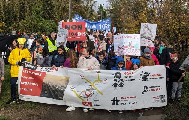 Manifestation contre le pont d'Achères