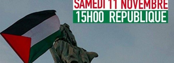 À Paris, manifestation  « HALTE AU MASSACRE  A GAZA ! »  Place de la République Paris