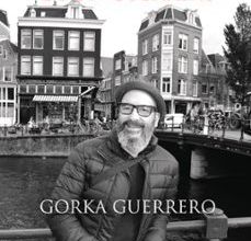 Descargar ebook CINCUENTA AÑOS DE UN GUERRERO | Descarga Libros Gratis (PDF - EPUB)