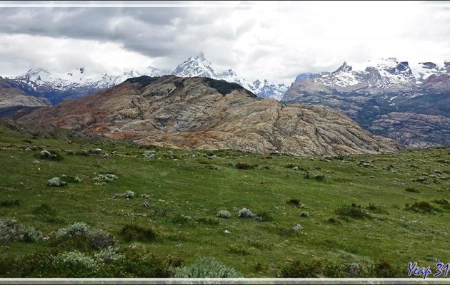 Sur la piste vers le Lago Guillermo - Estancia Cristina - Lago Argentino - Patagonie - Argentine