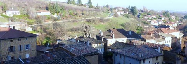 Ville sur Jarnioux ..