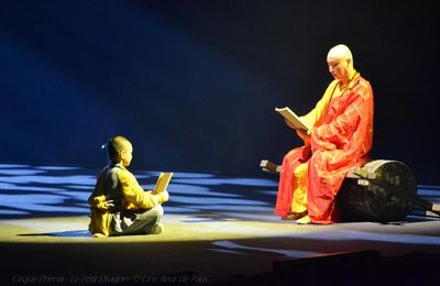 Cirque Phénix - Le Petit Dragon a grandi (3) ... avec de véritables Moines de Shaolin