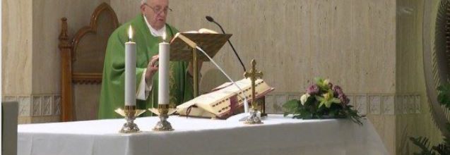 Sainte Marthe: Dieu pleure pour nous,  quand nous nous éloignons de lui- VA