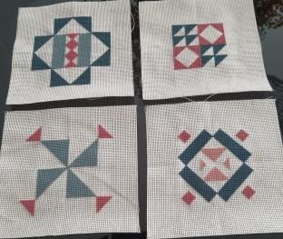 Puis 10 autres blocs.