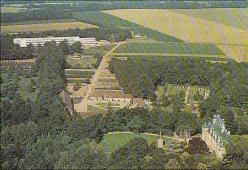 LES REMPARTS DE CHAMBRAY (Eure)